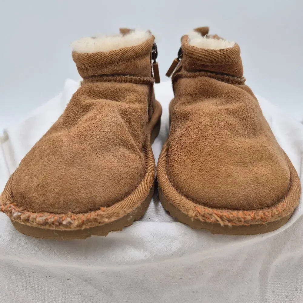 UGG kids classic